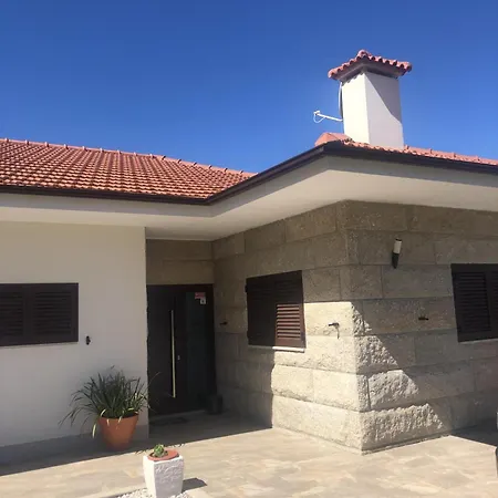Captivating 3-bed House In Travanca Holiday home